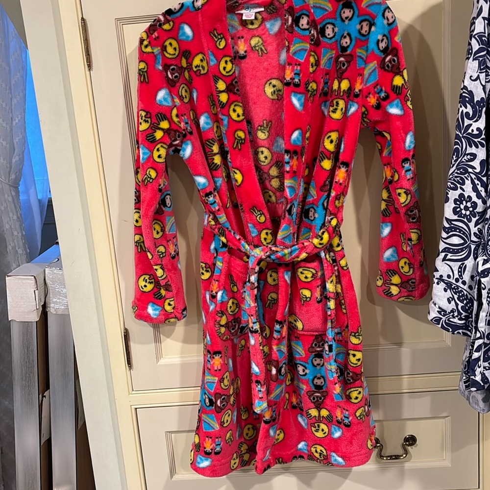 Candy Pink Fleece Bathrobe‎ for girls Size 10/12